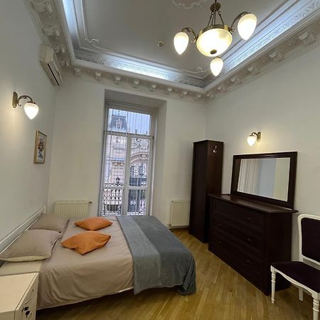 Центрум Апартаментс Liov Exterior foto
